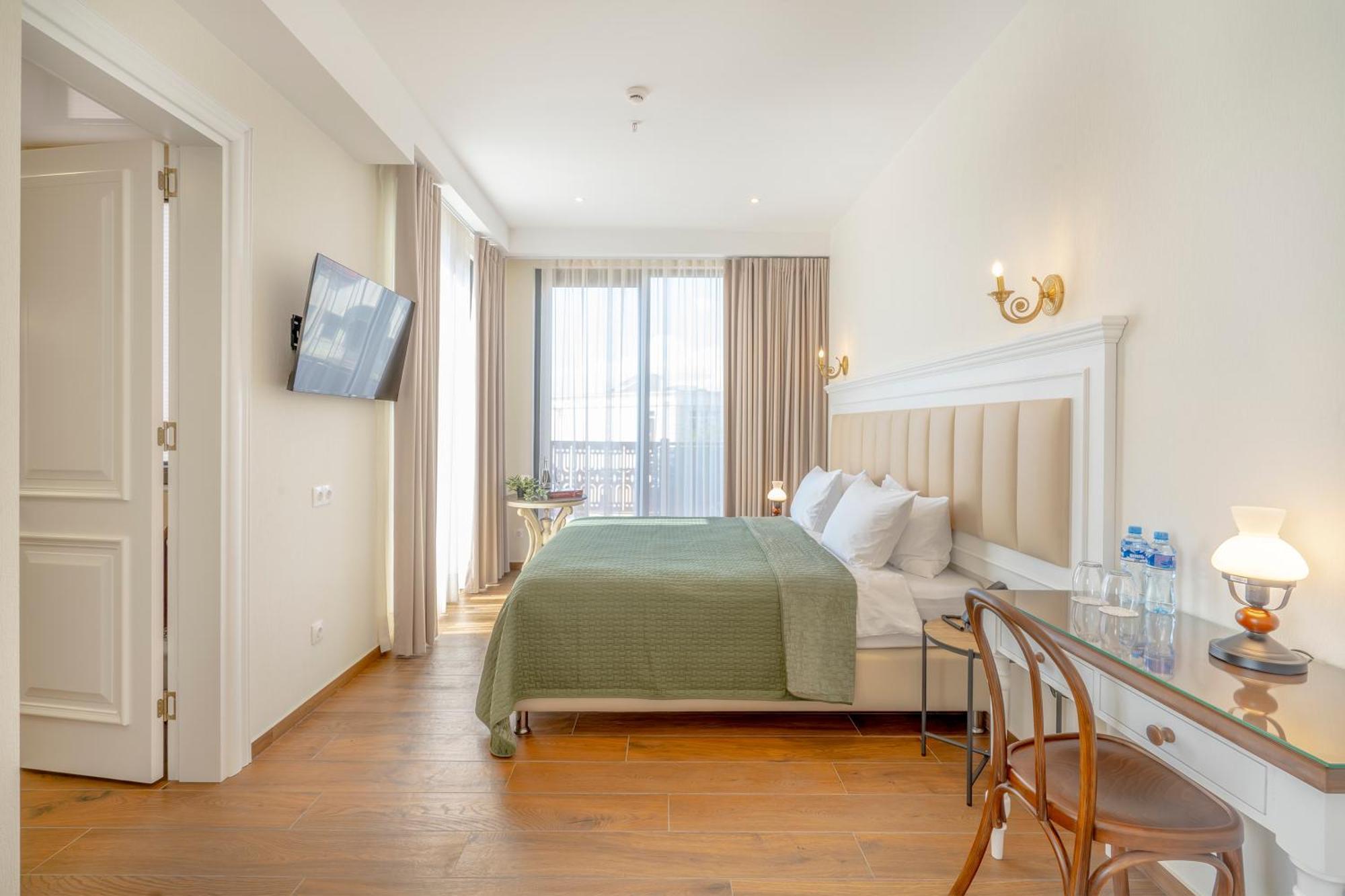 Iris Hotel تبليسي المظهر الخارجي الصورة