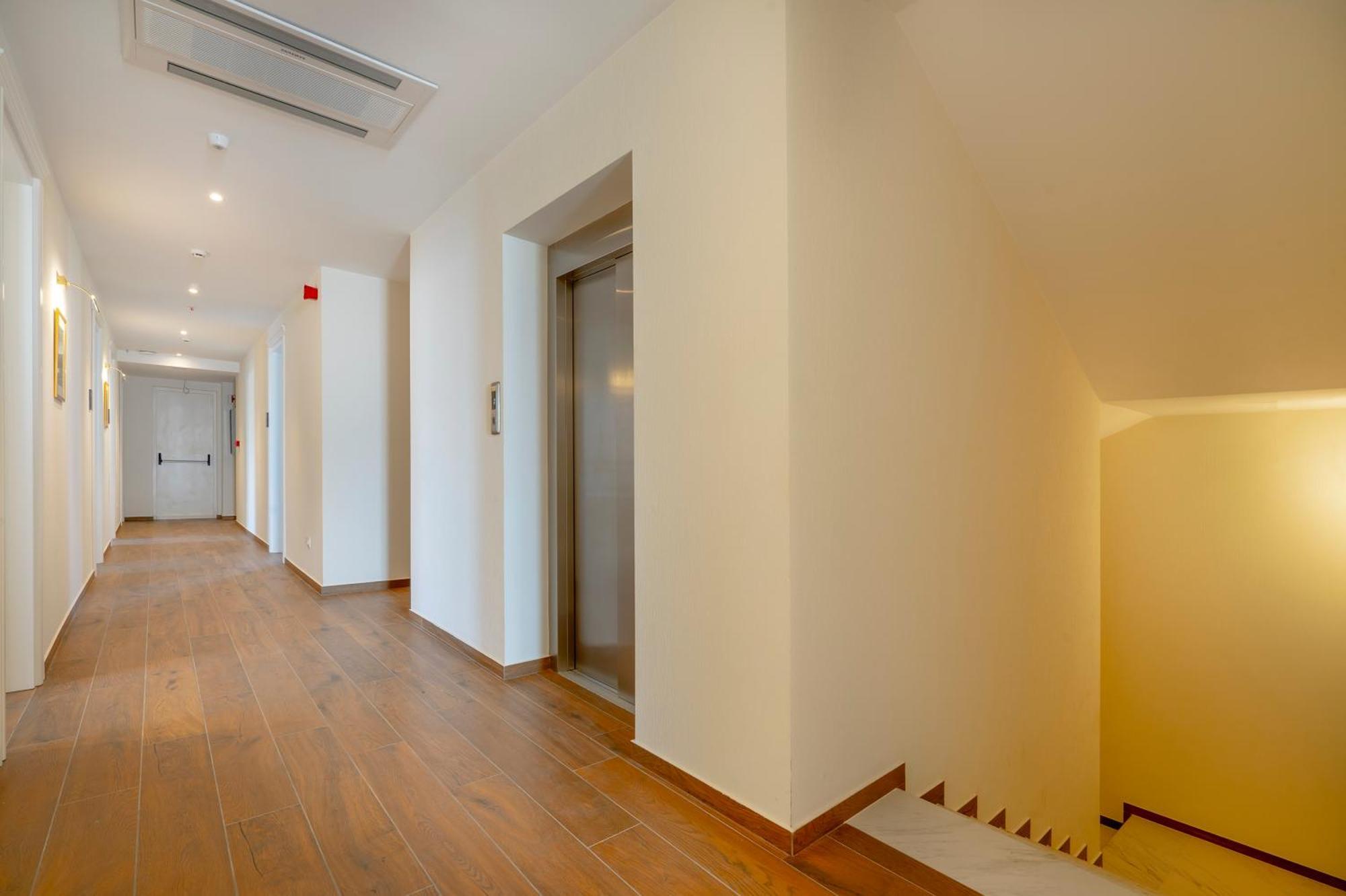 Iris Hotel تبليسي المظهر الخارجي الصورة