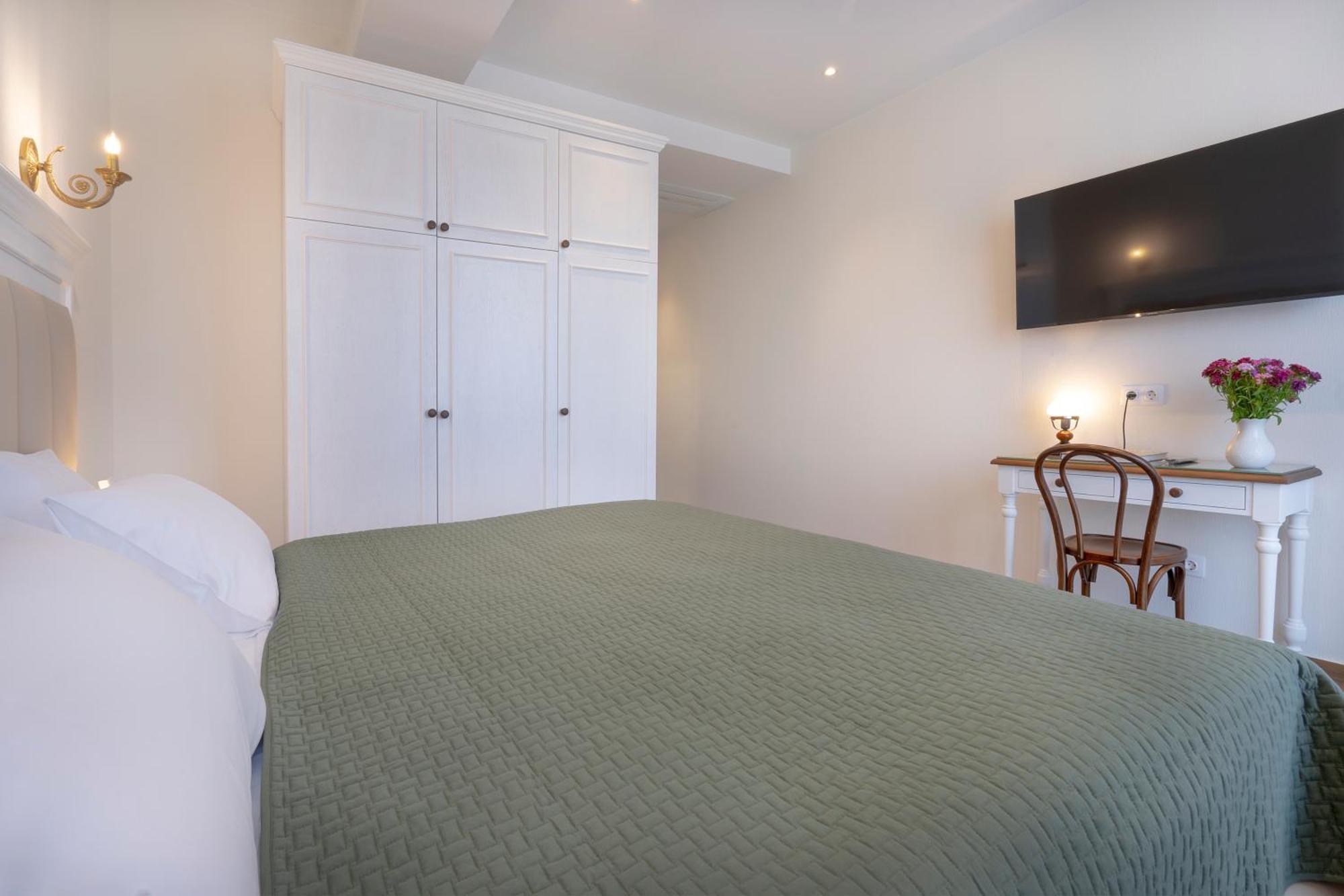 Iris Hotel تبليسي المظهر الخارجي الصورة